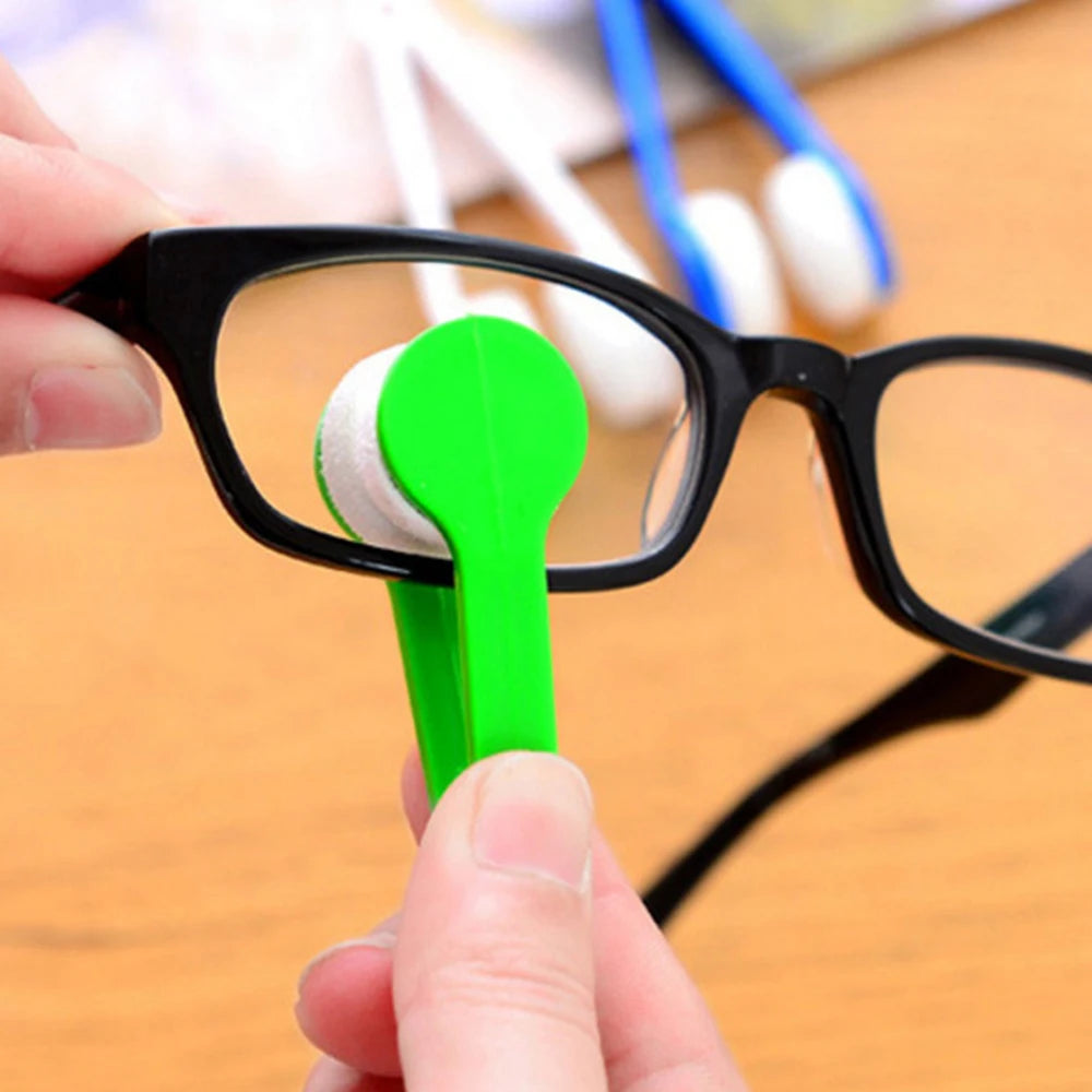 1/2/4Pcs Eyeglass Cleaning Rub Mini Glasses Microfiber Cleaner Sun Glasses Soft Brush Cleaning Clip Color Random Zpaxo
