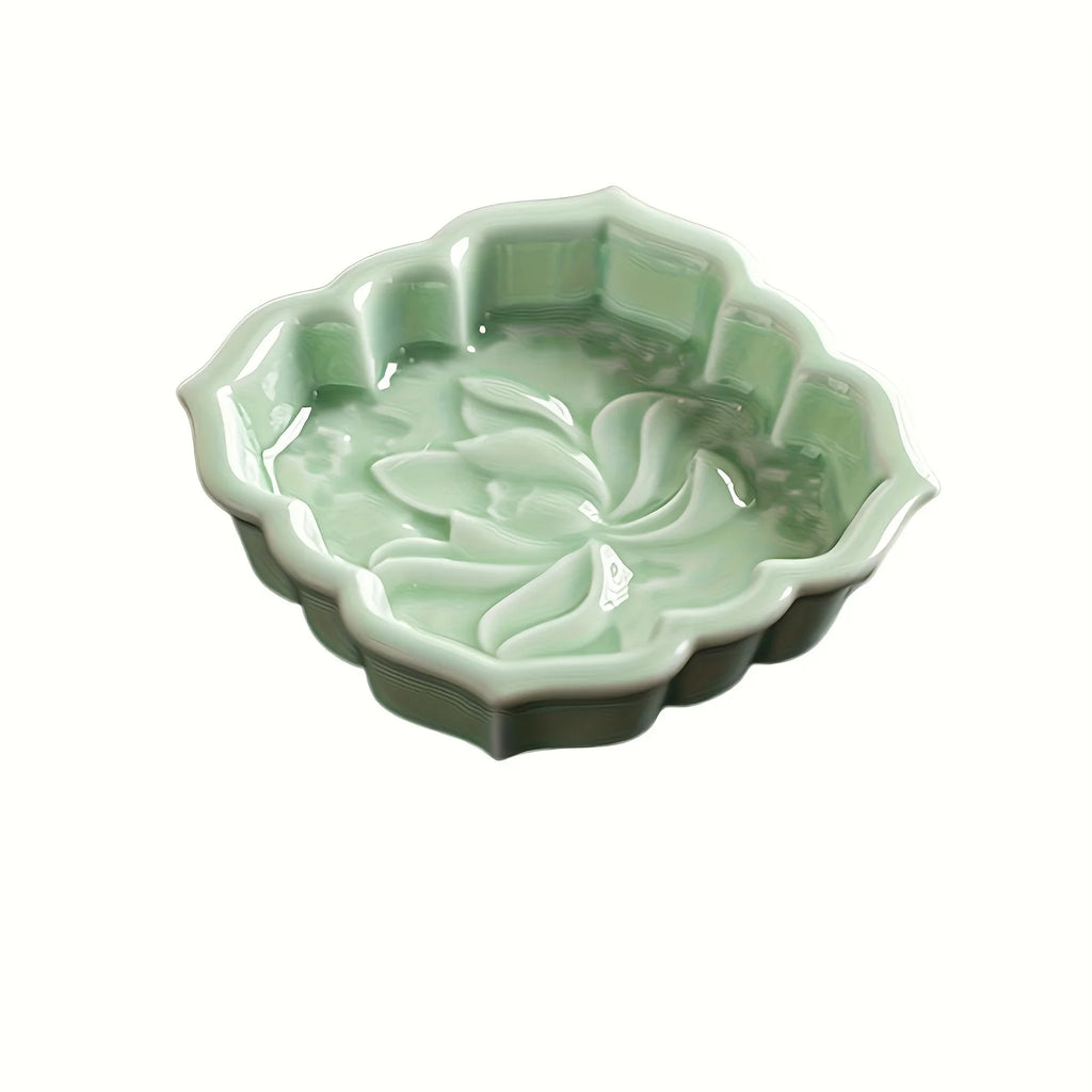 Ceramic Sauce Dish, Lotus Design - Small Appetizer Plate for Soy Sauce, Condiments, Snacks - 4 Color Options Zpaxo light green