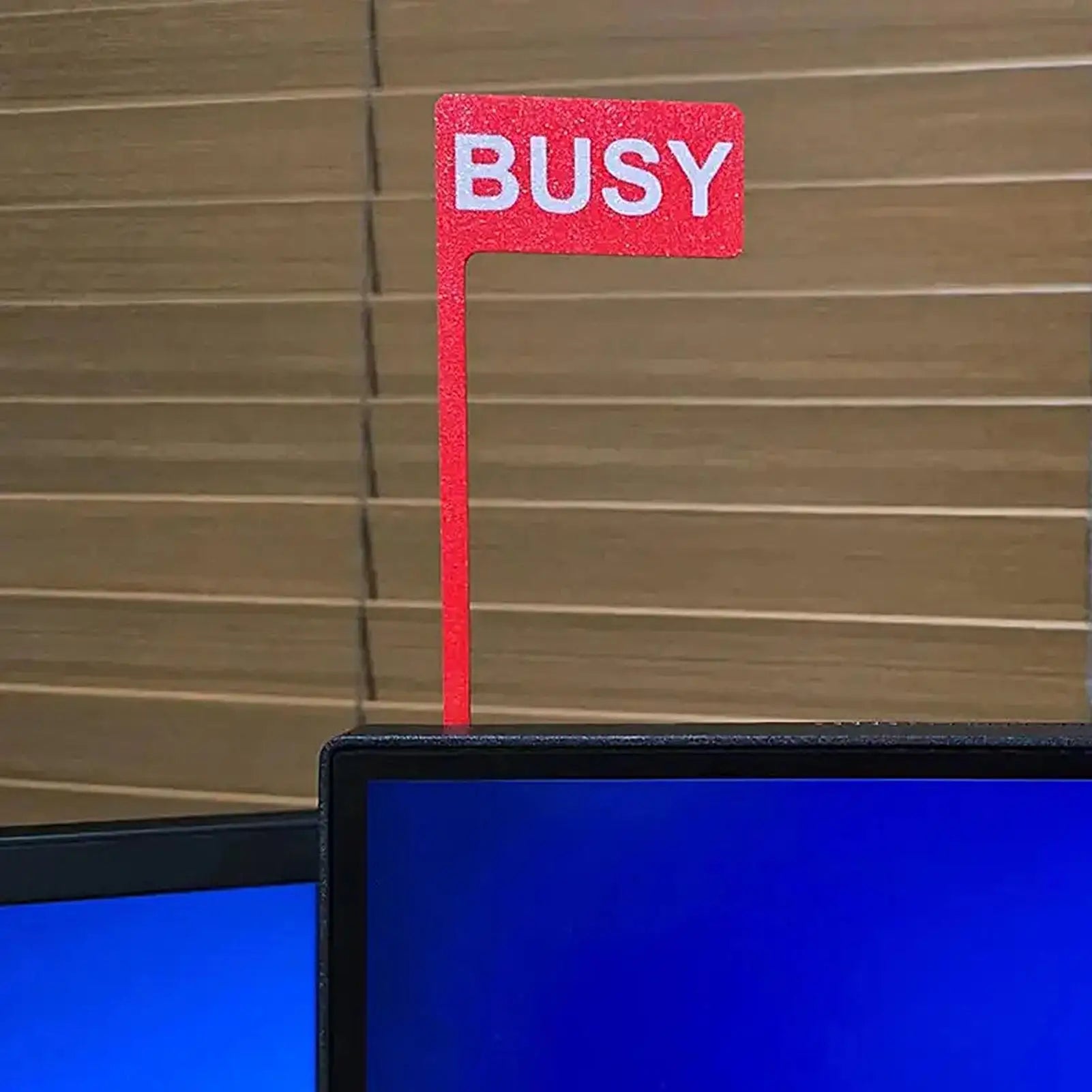 Office Desk Flag 3 Pieces Portable Focus Indicator Sign Red Alert Office Desk Flag for Women Home Work Computer Station School Zpaxo