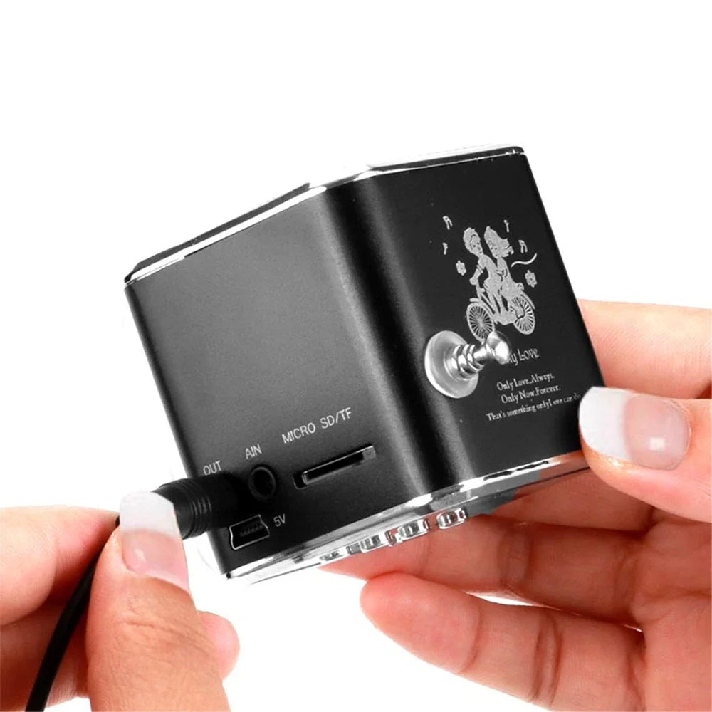 TD-V26 Mini Portable Sound Speaker TF Card FM Radio AUX Stereo Music Zpaxo