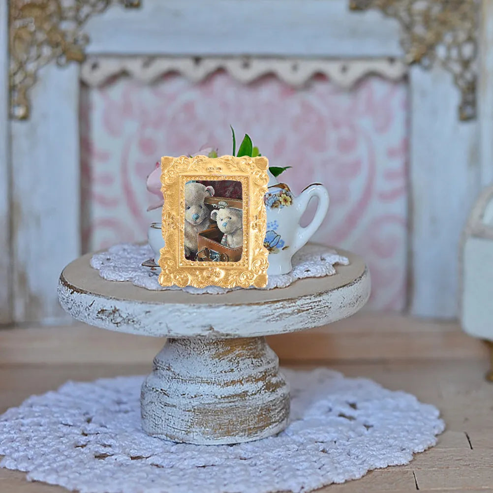 Cream Shell Resin Miniature Picture Frames Vintage Small Decorative Zpaxo