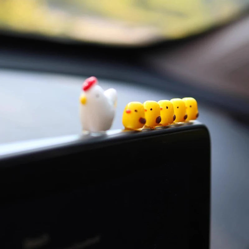 6 Cute Mini Chickens Car Dashboard Accessories Funny Chicks Rearview