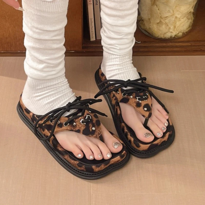 Women's Square Clip-toe Comfortable Vintage Mid Heel Slippers 2026 Zpaxo