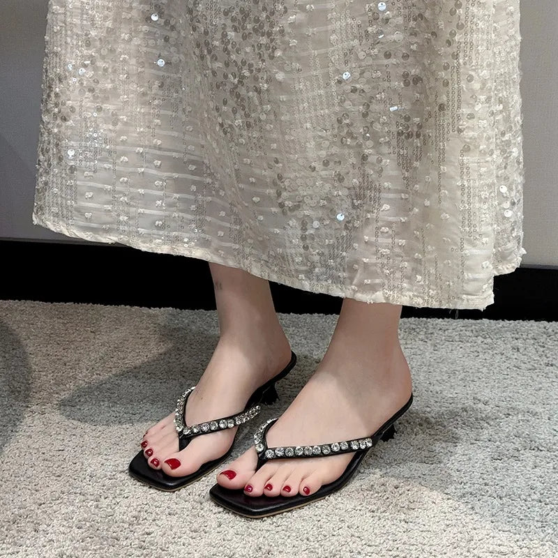 2026 Sexy Mid Heels Slippers Women's Luxury Rhinestone Square Toe Zpaxo