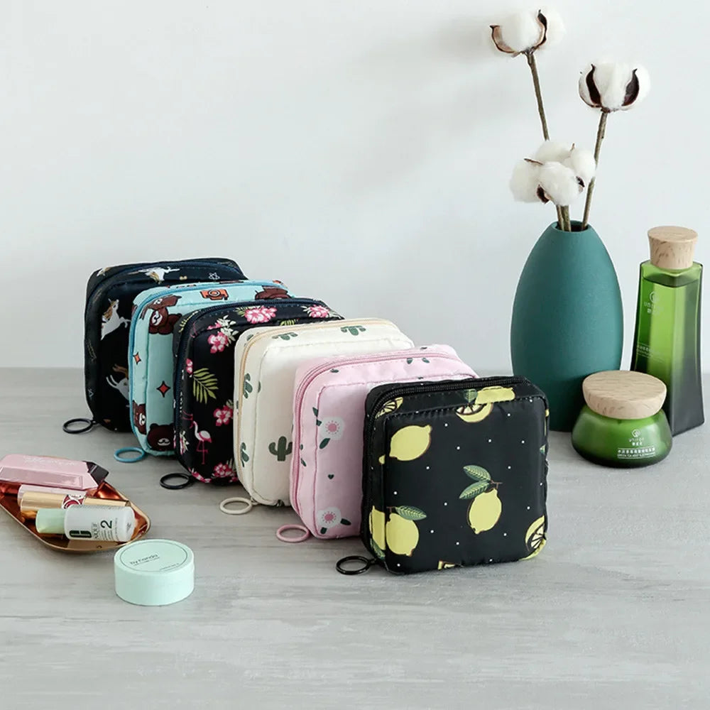 Women Portable Sanitary Pads Storage Bag Tampon Pouch Napkin Cosmetic