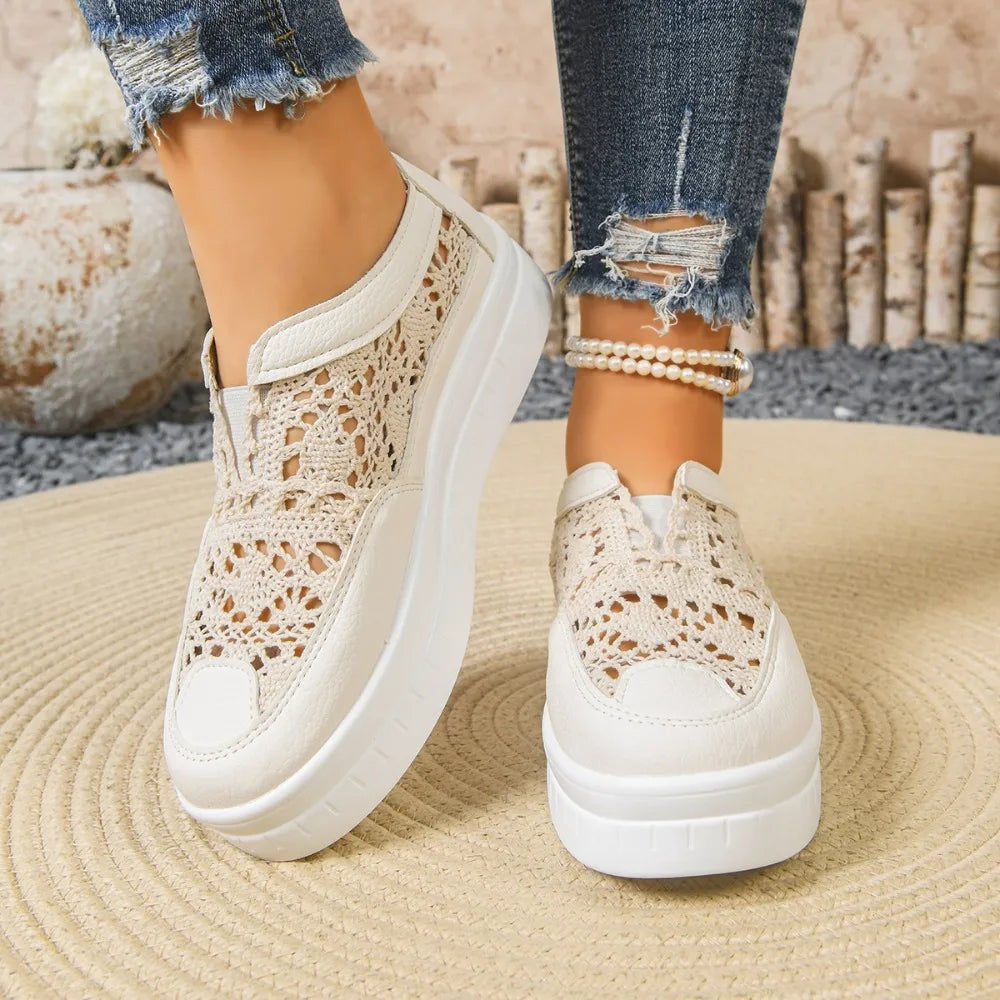 Women's Thick Soled Shoes Fashion Hollow Out Embroidery Slip-on Board