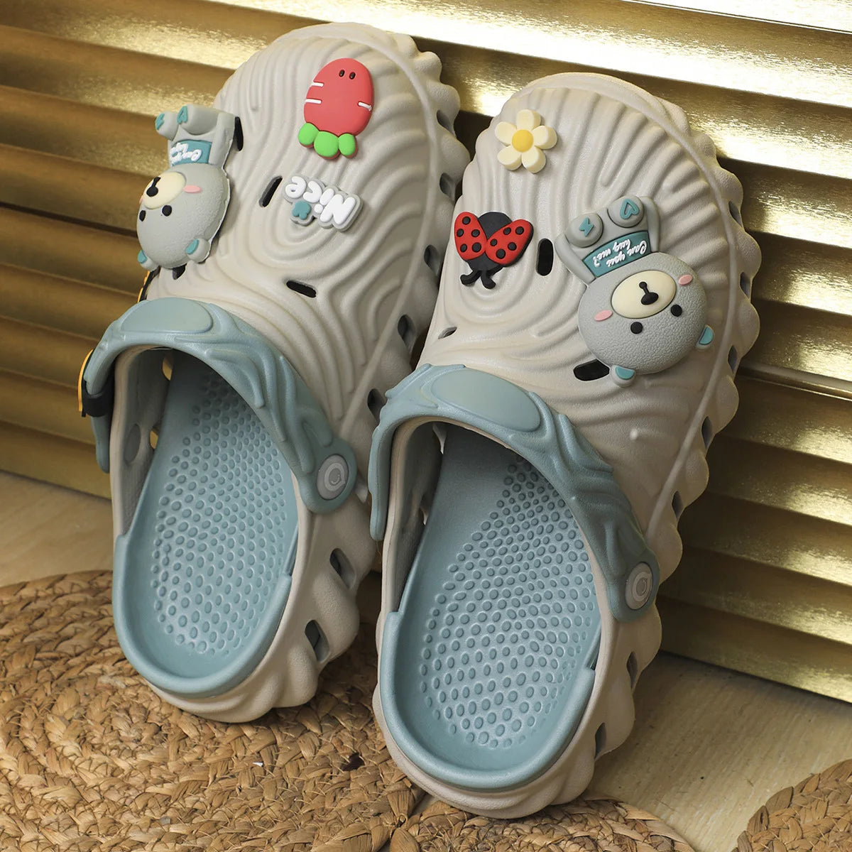 Women's Cartoon Bear Animation Hollow Summer Beach Slide Shoes Trendy Zpaxo GRAY 35-36
