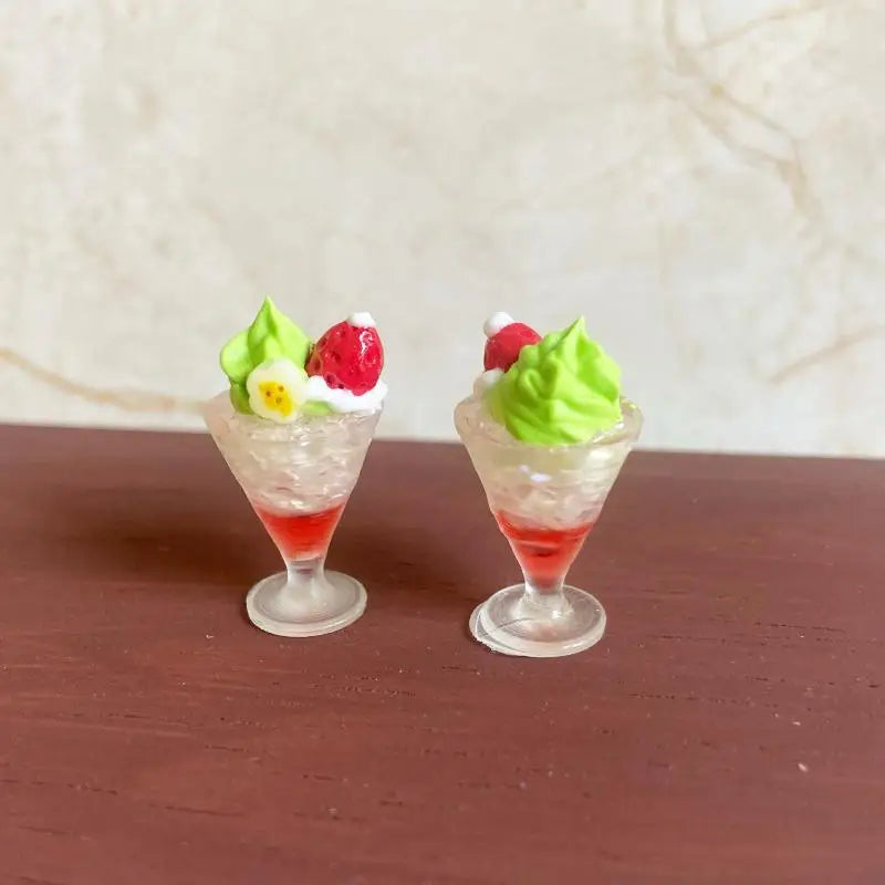 Kids Toy Accessories 1 Mini Dollhouse Cream Cake Strawberry Frozen Zpaxo