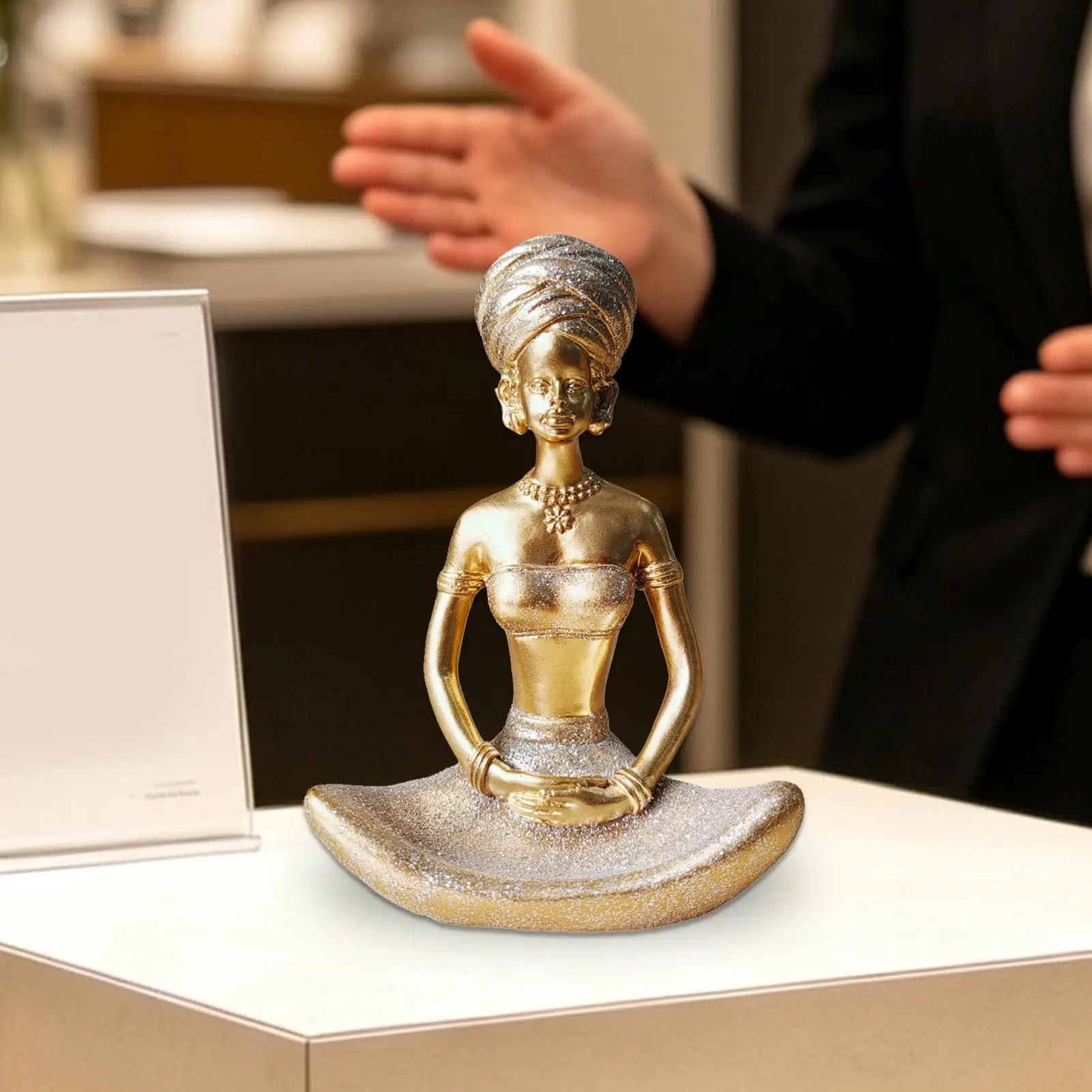 Yoga Figurine Modern Resin Decoration Table Centerpiece Meditation