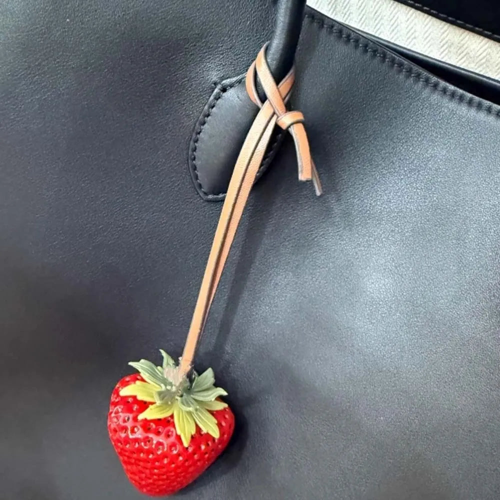 Funny Waterproof Strawberry Key Ring Elegant Alloy Versatile Bag Zpaxo