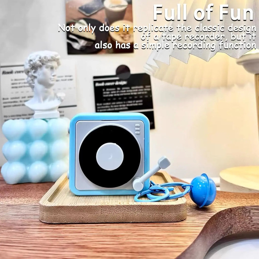2025 Retro Record Player Keychain Mini Phonograph Can Toy Bag Pendant