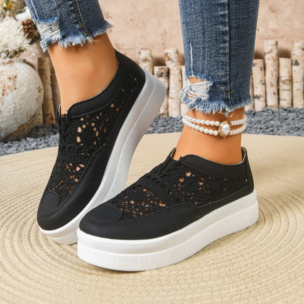 Women's Thick Soled Shoes Fashion Hollow Out Embroidery Slip-on Board