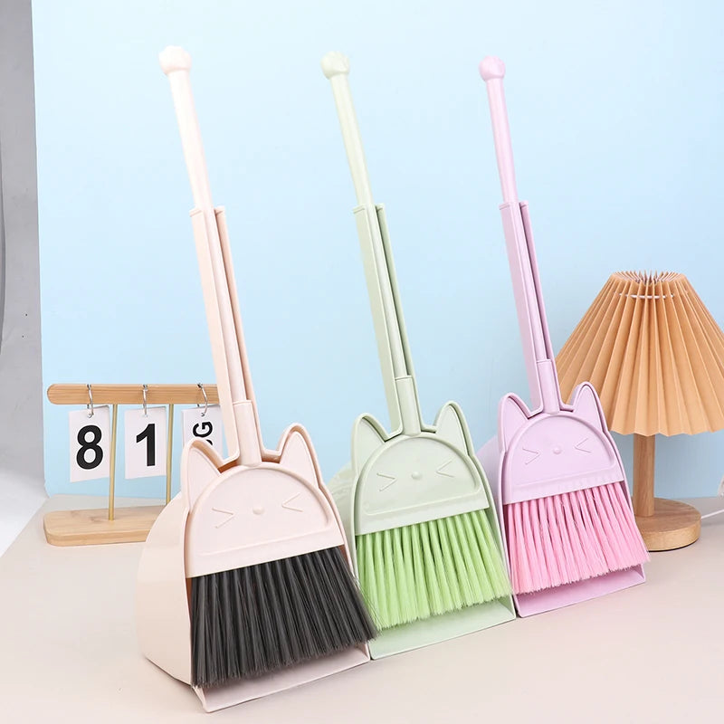 Cartoon-Style Toddler Broom Dustpan, Flexible Bristles Kids Playset, Pretend Play Indoor Outdoor Sweeping Kit Zpaxo