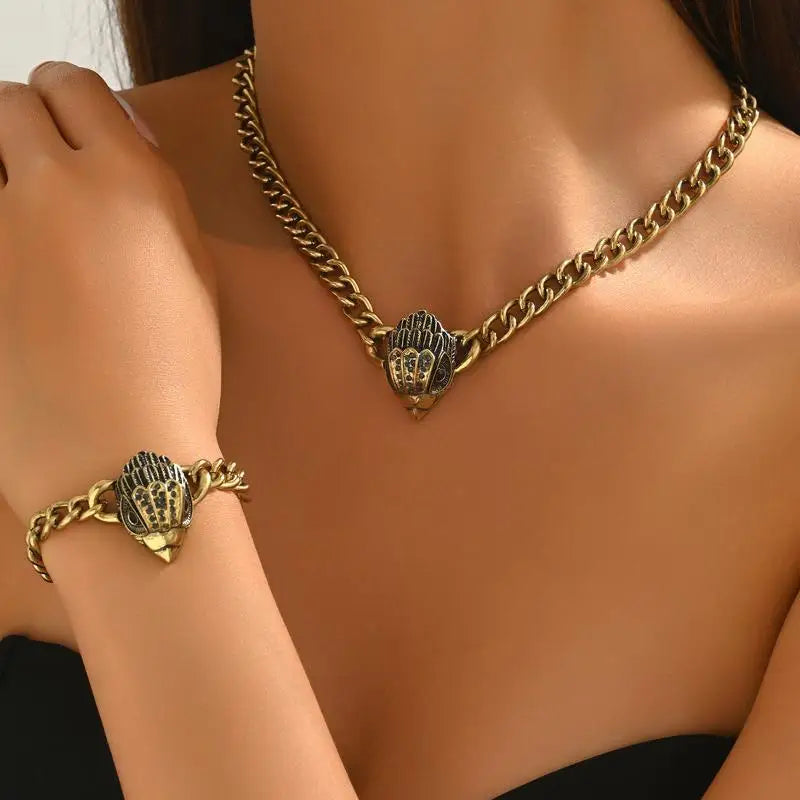Antique Gold Punk Eagle Head Statement Jewelry Women Street Wear Zpaxo