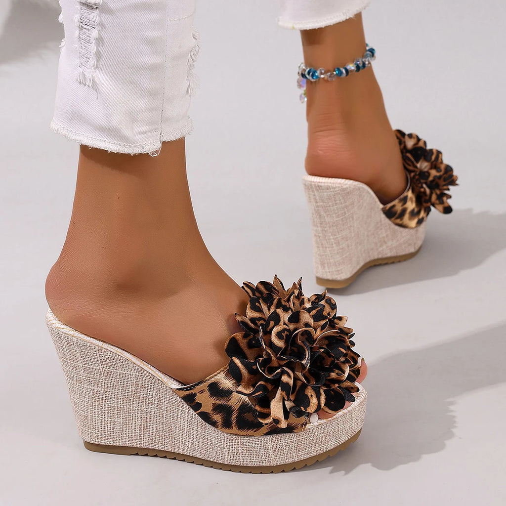 Women Sandals Comfortable Sexy Leopard Bow Sandals Trend Soft Wedges Slippers Casual Beach Shoes Flower Big Size Shoes Women Zpaxo