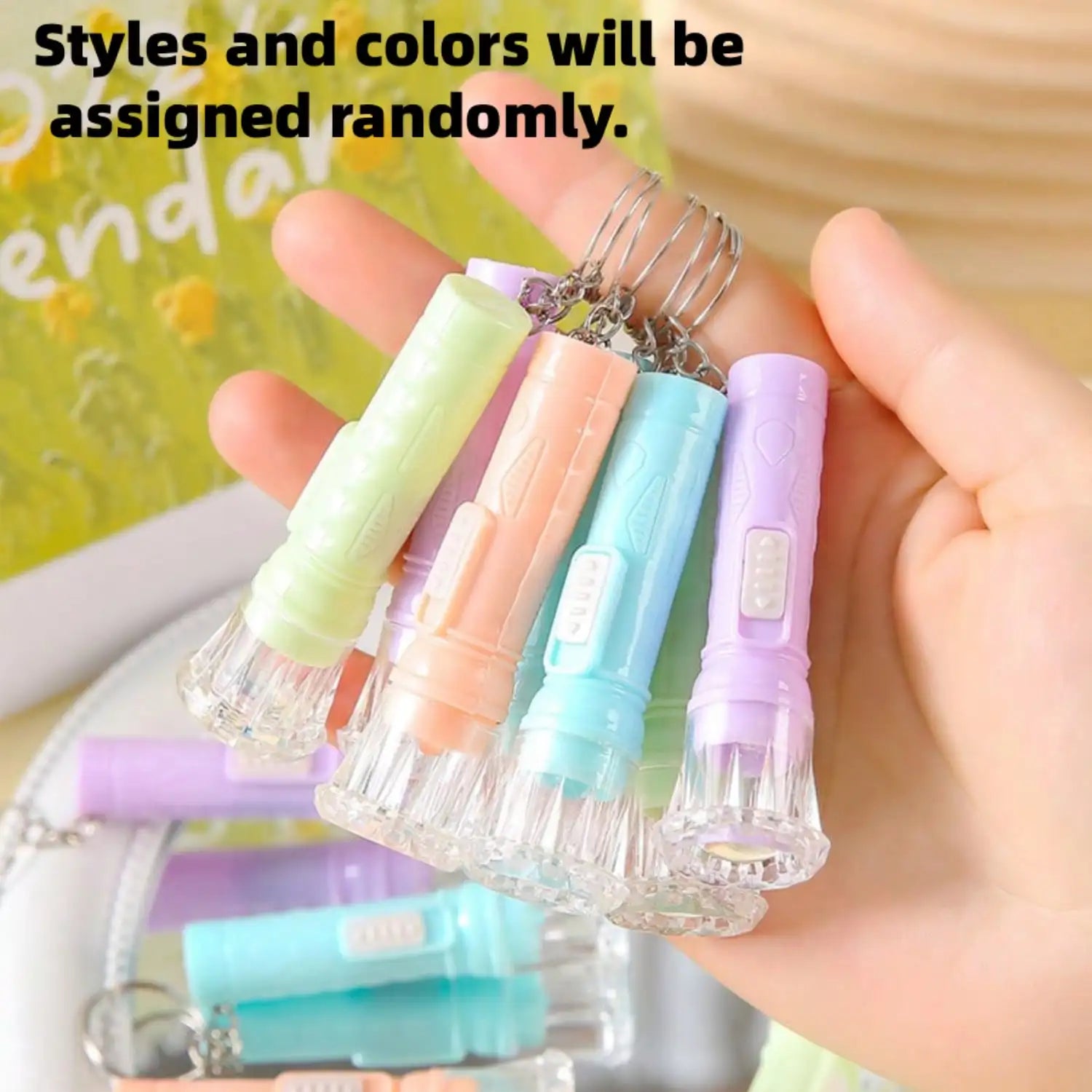 10 20 LED Flashlight Keychain Portable Plastic Key Ring Toy Will Be