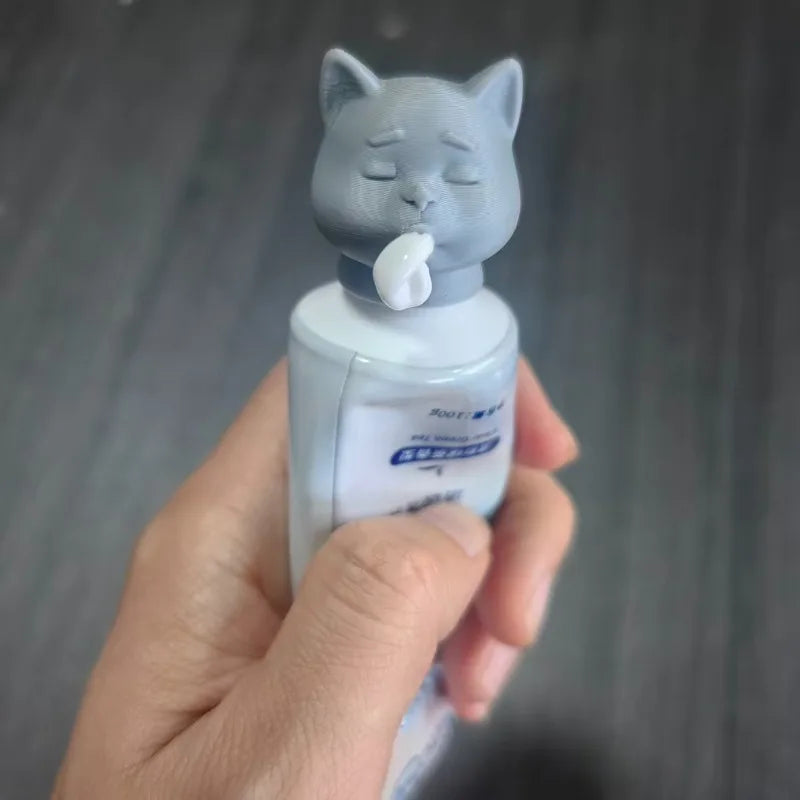 Creative Cat Toothpaste Squeezer Adorable Animal-shaped Dispenser
