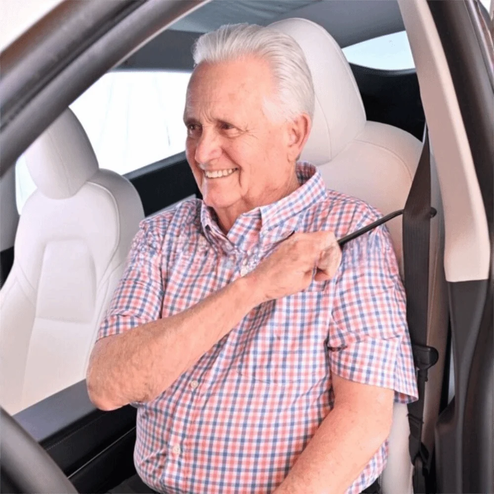 Universal Seniors Seatbelt Catcher Easy Use Convenient Grabber Senior Zpaxo