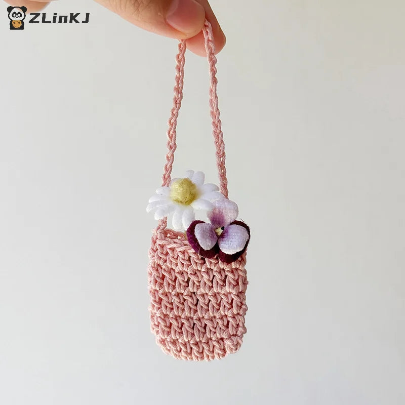 ▶1PCS Hand-crocheted Flower Bag For 15/17cm Doll Dollhouse Kids Toys Doll Satchel Baby Clothes Cute Doll Accessories Zpaxo