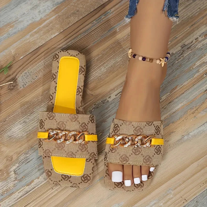 Women Slippers 2024 New Summer Flat Luxury Sandals Outdoor Beach Shoes Trend Brand Designer Women Slippers Big Size Slides Women Zpaxo YELLOW 40