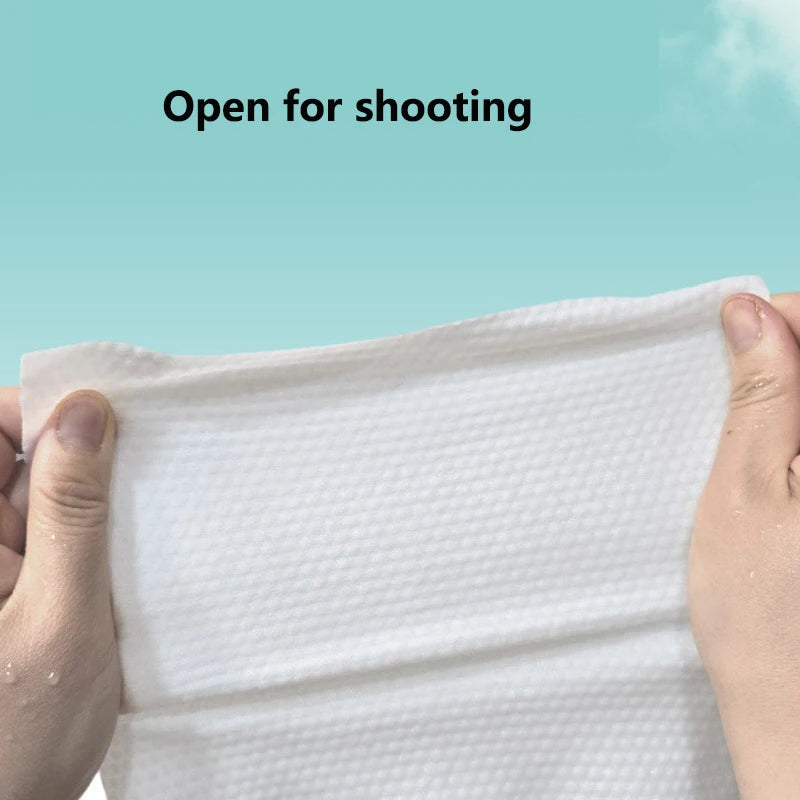 One-time use dry-wet dual-purpose facial cloth and towel for removing makeup. Hanging and extracting type. Wall-mounted. Househo Zpaxo