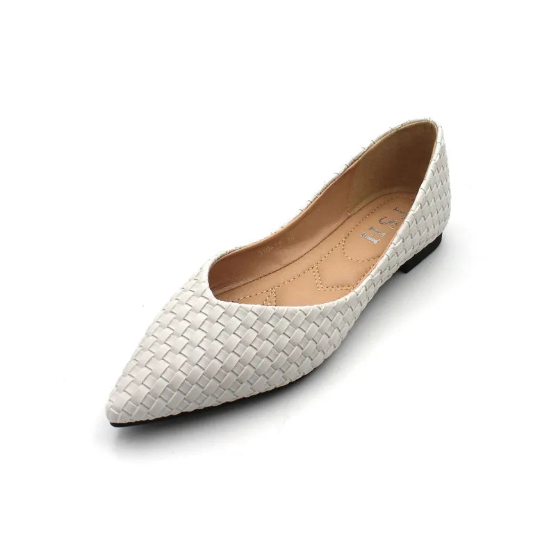 Large Size Shoes for Women Flats 2023 Spring Autumn New Woven Women's Shoes Black Shallow Mouth Pointed Shoes Ladies Zpaxo