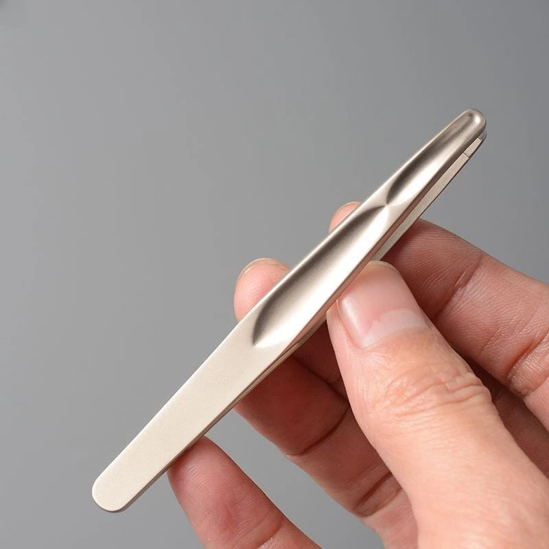 Premium Round Head Tweezers for Eyebrow & Facial Hair Removal Seamless Clips Short Hair Precision Beard Clip Zpaxo Light Golden 1pcs