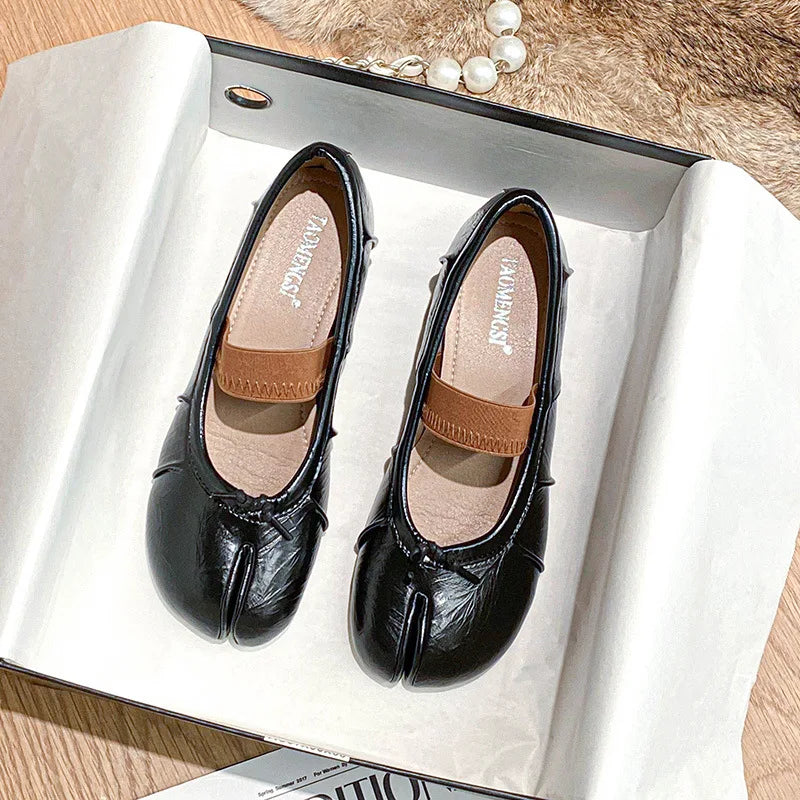 Flat Shoes for Women Spring and Autumn 2025 Casual Increased Height Inside Tabi Shoes for Women Plus Size Loafers Women Zpaxo