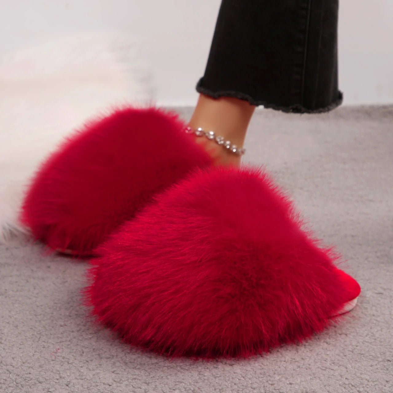 Women Slippers 2025 Fashion Fur Fluffy Cute Plush Luxury Shoes Zpaxo Red 37