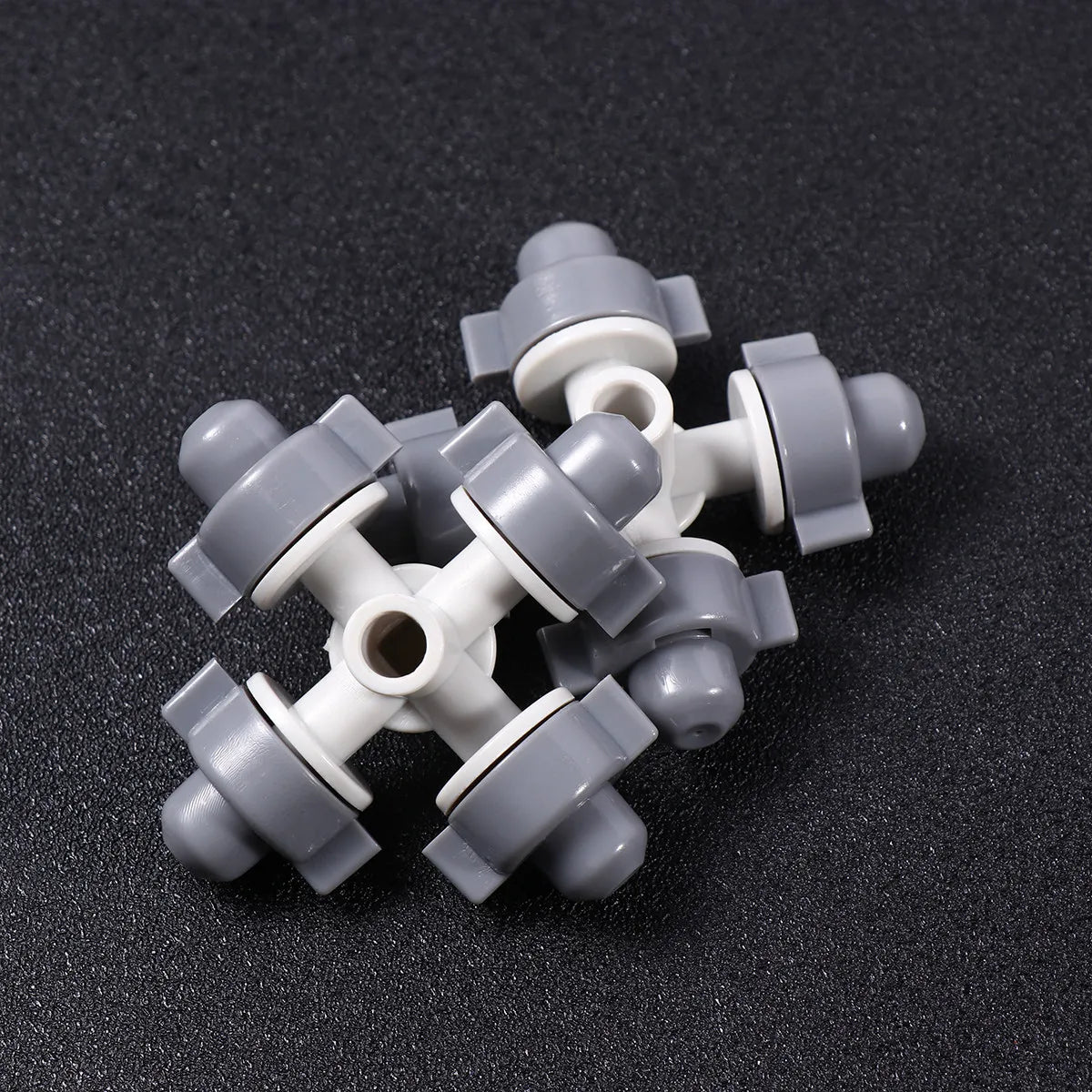 10Pcs Atomizing Mist Irrigation Nozzle Cross Shape Four-Way Drip Irrigation Sprinkler Garden Hose Watering Nozzle Zpaxo