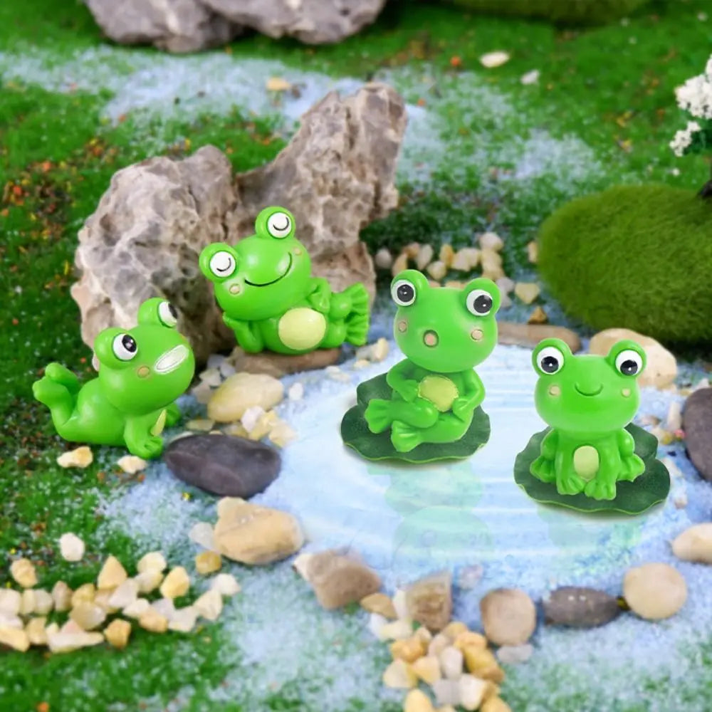 Resin Frog Miniature Car Ornaments Miniatures Animal Micro Landscape Zpaxo