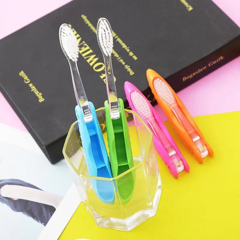 Folding Travel Toothbrush – Portable Soft Nylon Bristles
