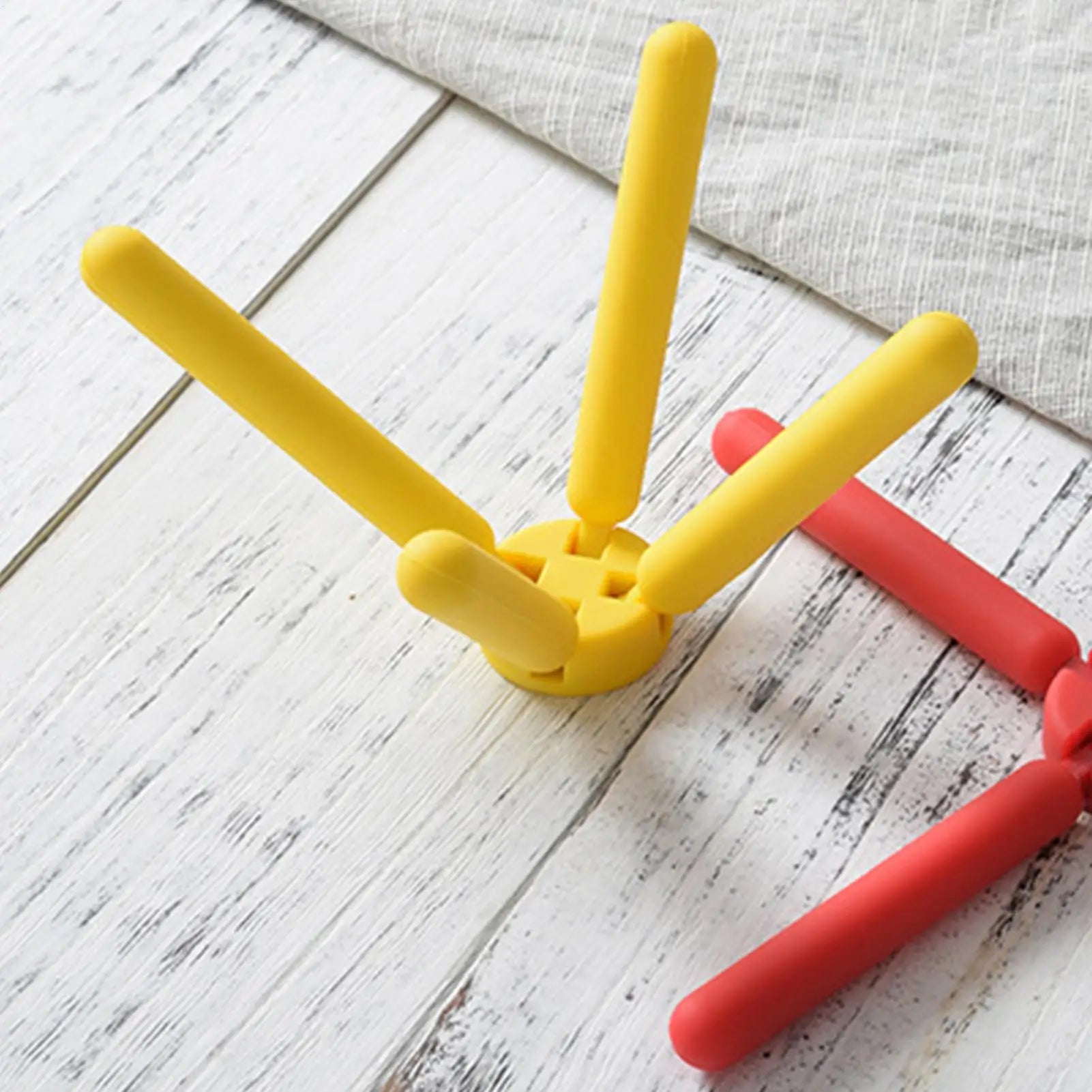 Silicone Trivet Heat-resistant Cross Pan Holder Folding Pot Kitchen
