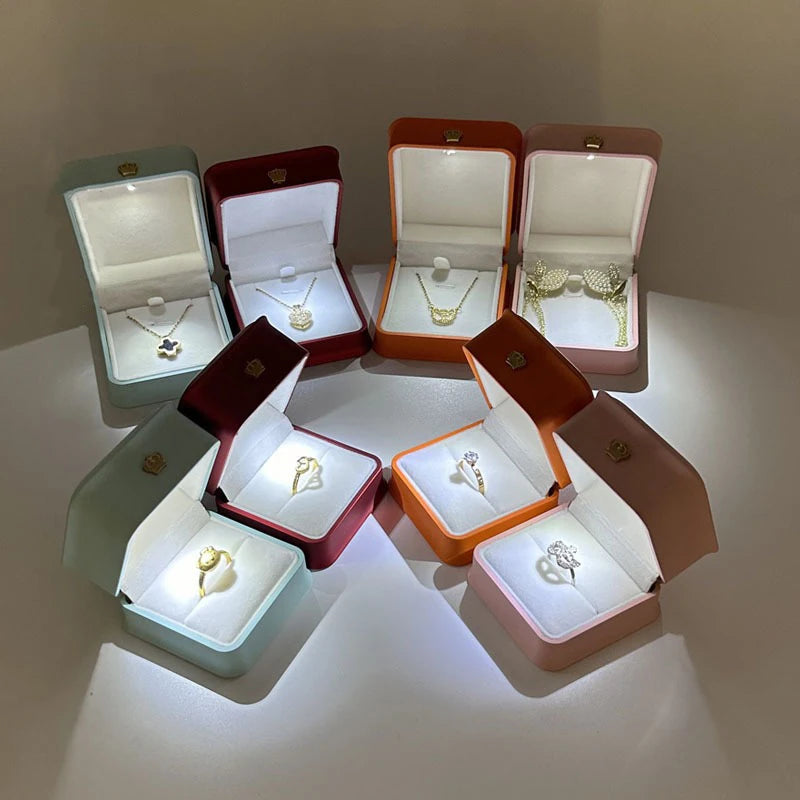LED Light-Up Jewelry Box – Ring, Earring & Pendant Organizer