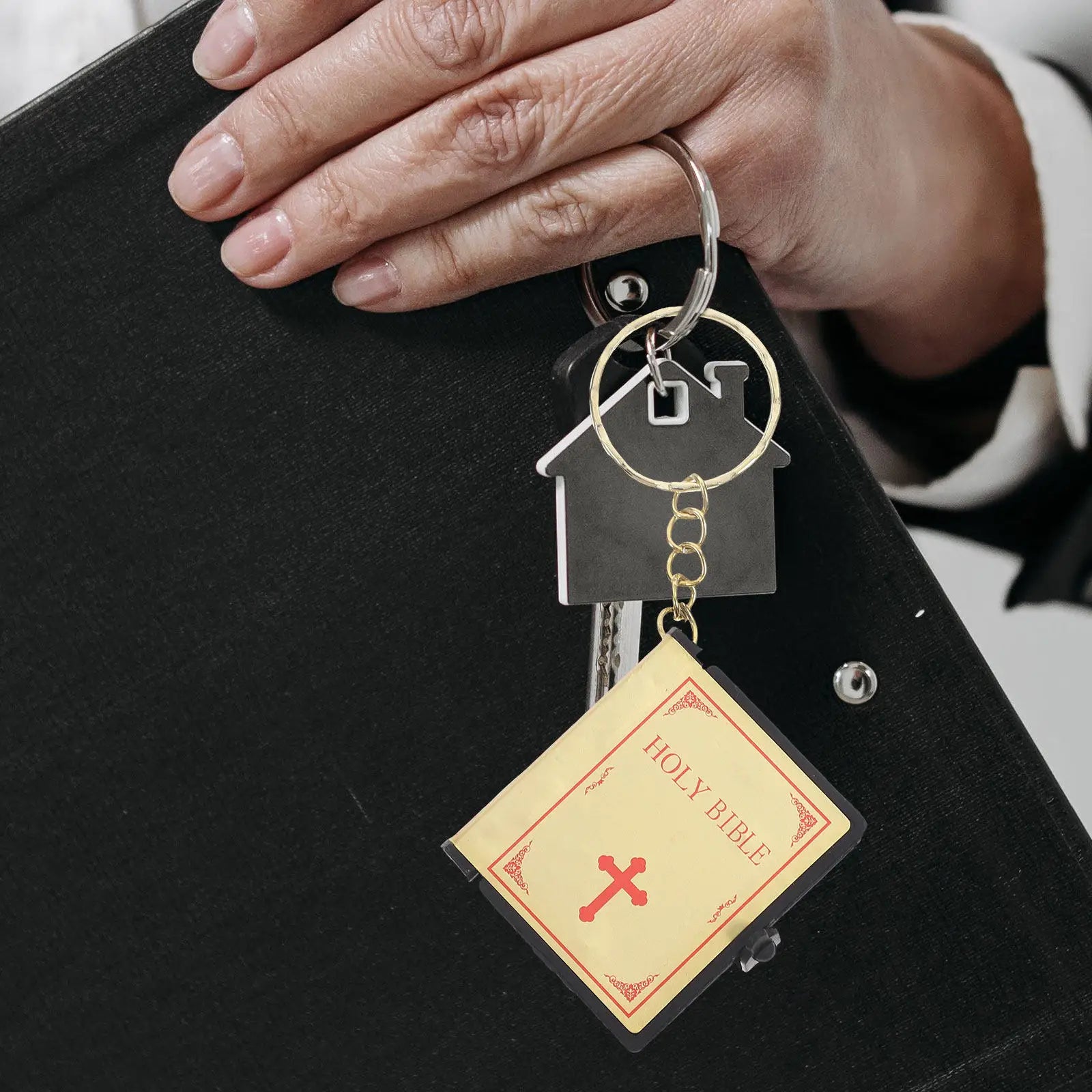 Bible Key Ring Miniature Book Pendant Religious Keychain Decoration
