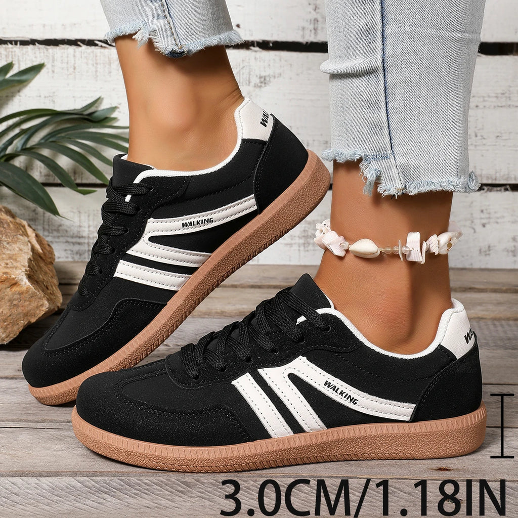 German Training Shoes Women 2025 Leather Sneakers Flat Lace-up Retro