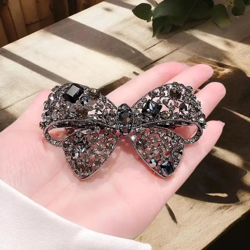 Upscale Black Crystal Bow Shaped Hairpin Rhinestone-embellished Zpaxo