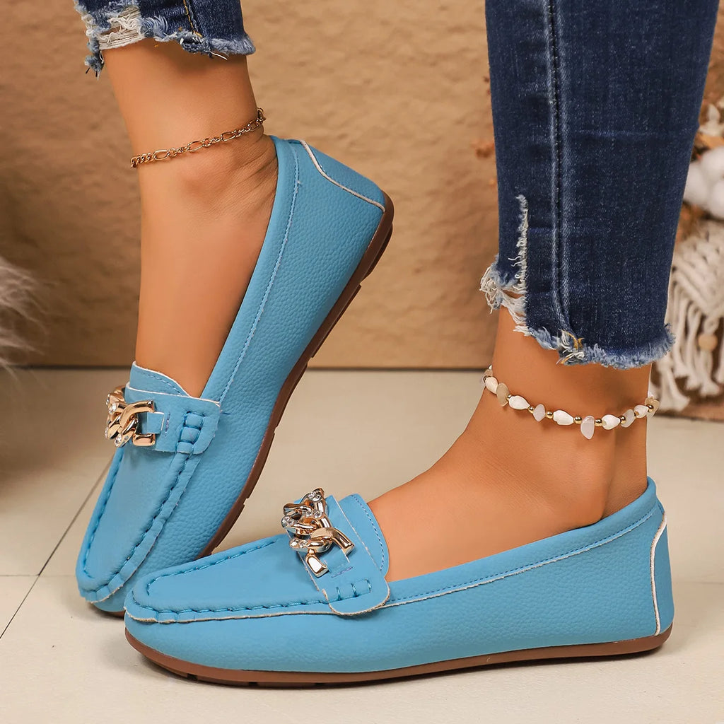 2025 New Women Loafers Round Head Comfortable Sneakers Women Trend Chain Casual Mother Shoes Spring Autumn New Bean Shoes Female Zpaxo