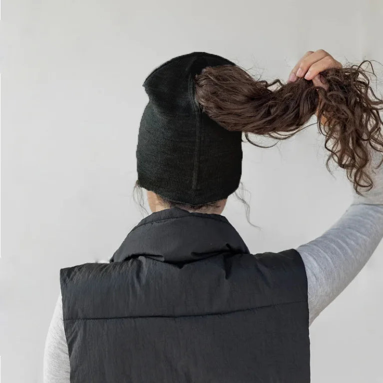 Women's Magnetic Ponytail Beanie – Knit Winter Sports Cap