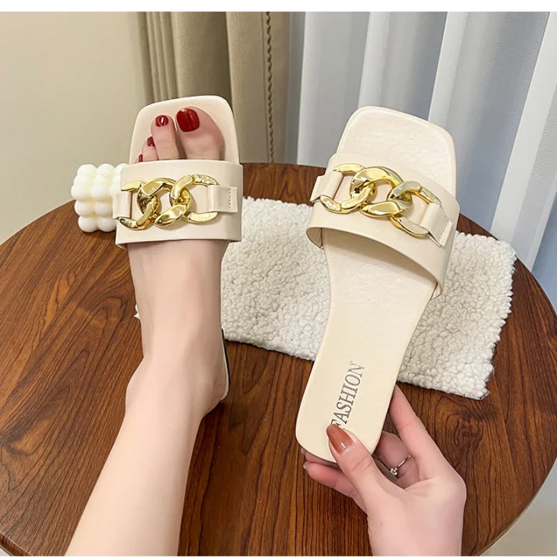 2026 Summer Women's Slippers Roman Fashion Designer Flat Sandals Zpaxo