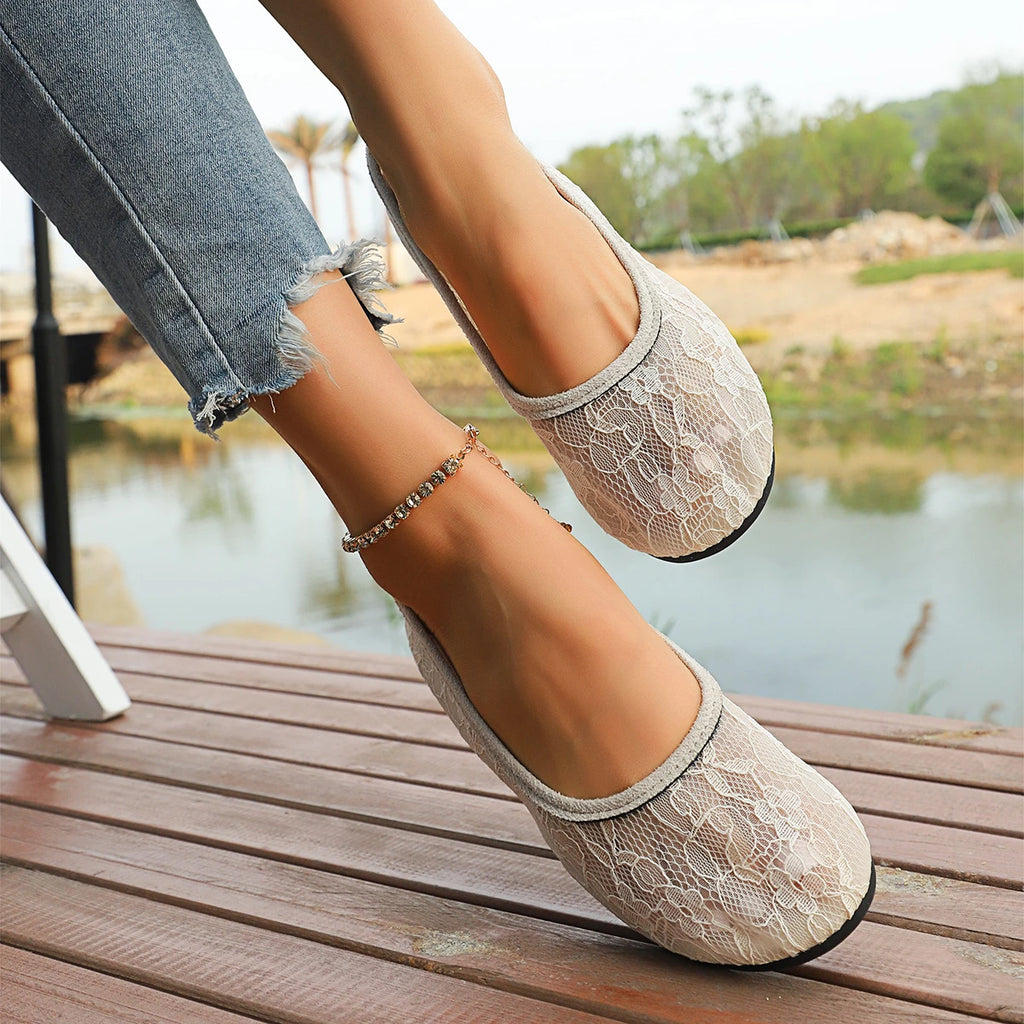 Trend Women Sandals 2025 Embroidered Round Toe Shoes Solid Flat Zpaxo