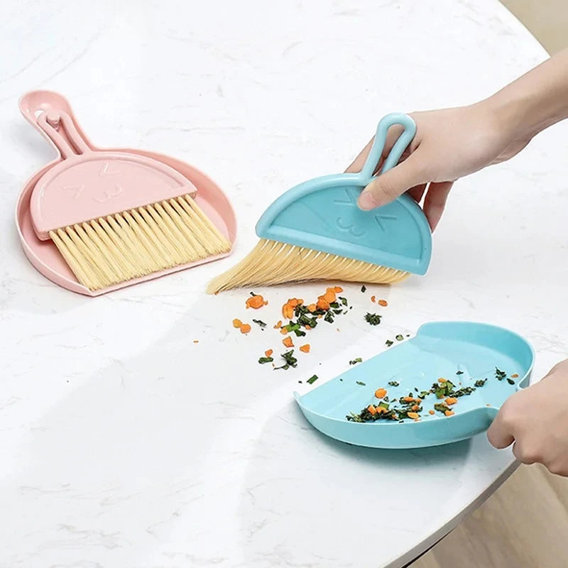 Multi-purpose Mini Desktop Cleaning Brush Dustpan Table Sweeper