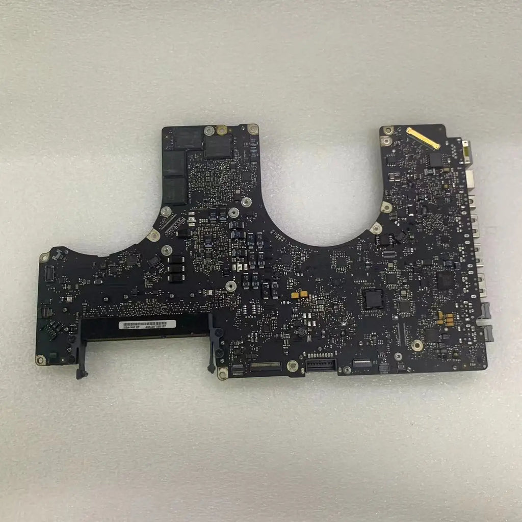 A1297 Motherboard Macbook 17 Logic Board 820-2610-A B 820-2849-A