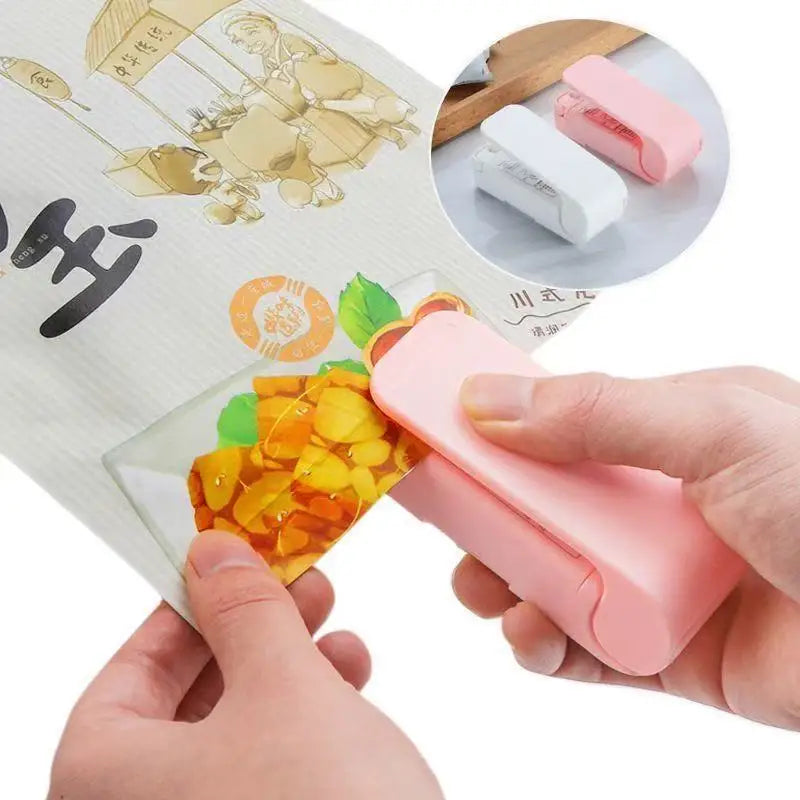 Portable Mini Heat Sealer Plastic Bags Snack Food Bag Sealing Machine