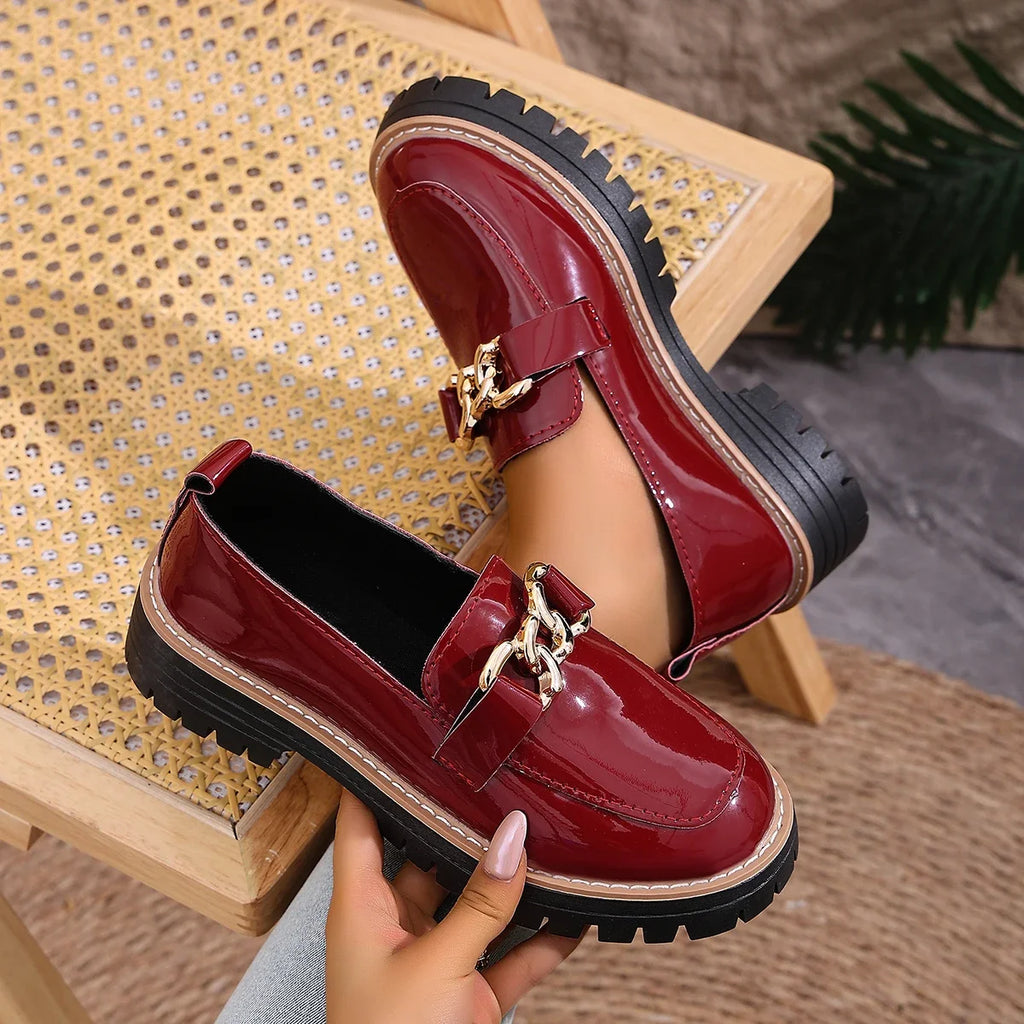 Women Loafers Thick Heel Chunky Casual Shoes Spring Autumn Retro Flats Shoes Women Round Toe Metal Decorated Sneakers Women Zpaxo