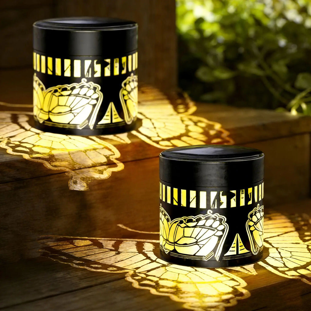 Solar Hanging Wall Light Outdoor Mini Lightweight Spotlight Garden