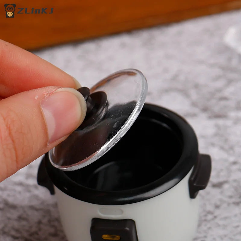 ▶1/12 Mini Rice Cooker Model With Rice Spoon Dollhouse Miniature Kitchen Appliances For Dollhouse Food Accessories Toy Zpaxo