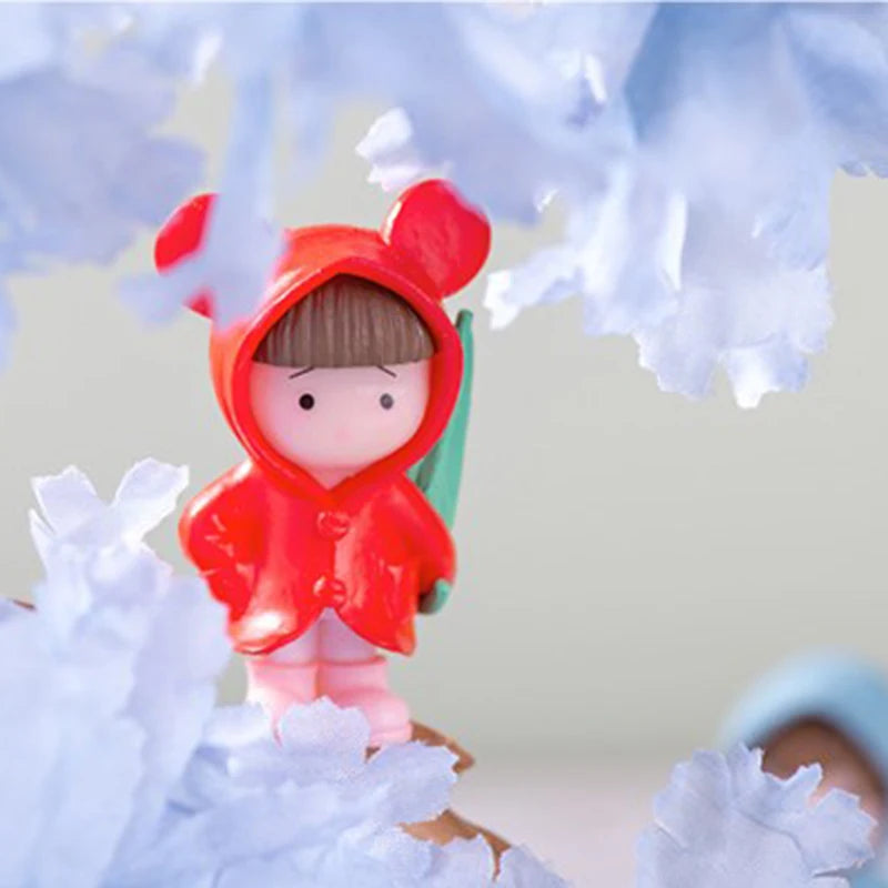 1＆4PC Umbrella Raincoat Girl Boy Figure Decor Pvc Craft Figurine Decor Miniature Fairy Garden Ornament Pendant DIY Accessory Zpaxo