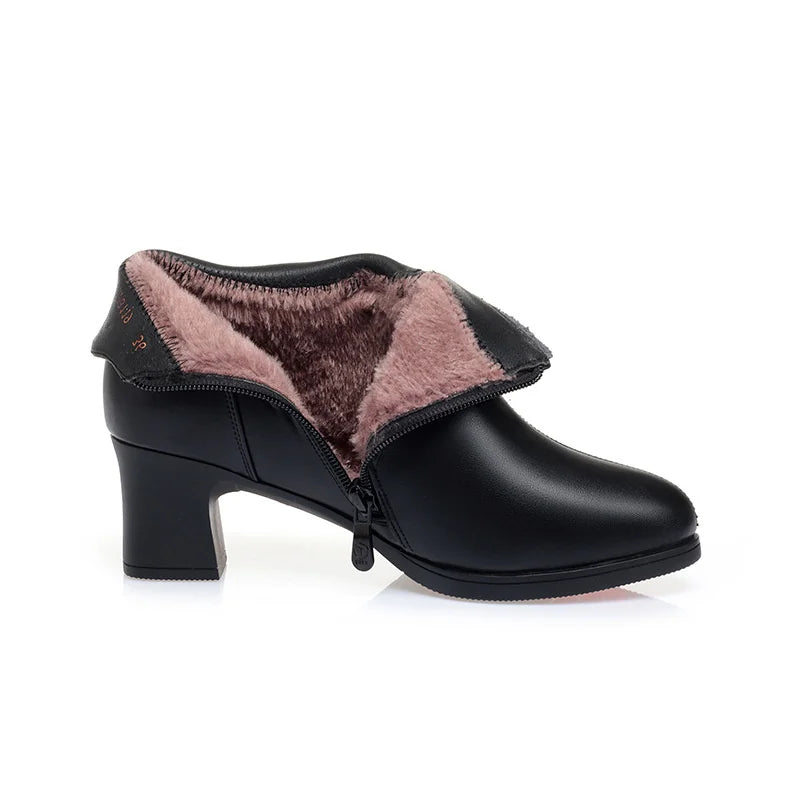 Middle-aged Elderly Mothers Winter Plush Warm Non-slip Leather Boots Zpaxo Black plus velvet 35 China Mainland